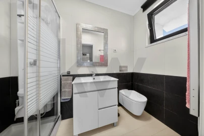 Moradia T4 para Venda em Sesimbra (Castelo)