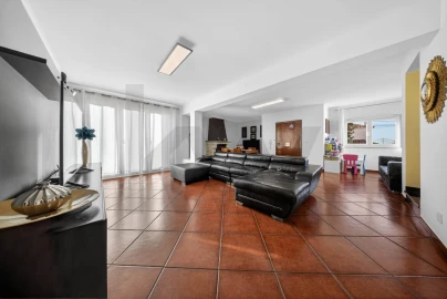 Moradia T4 para Venda em Sesimbra (Castelo)