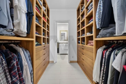 Moradia T4 para Venda em Sesimbra (Castelo)