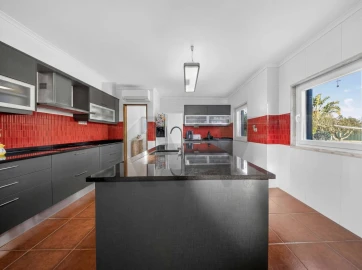 Moradia T4 para Venda em Sesimbra (Castelo)