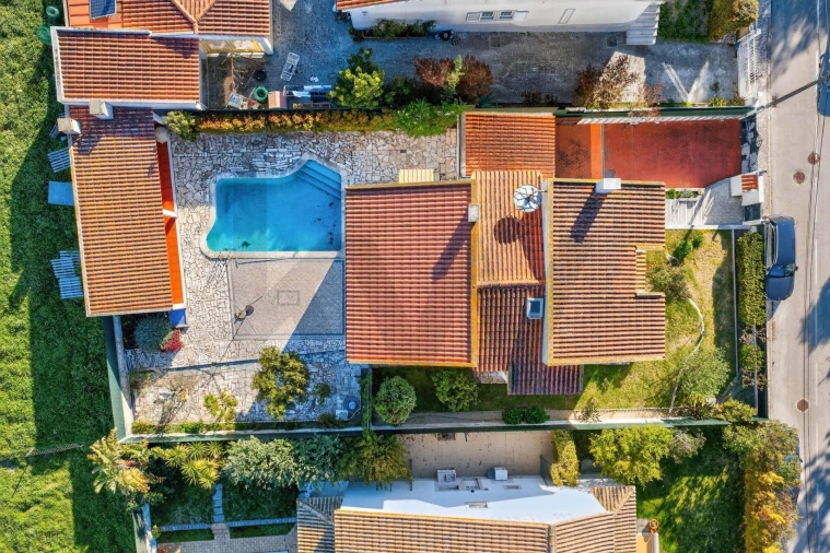 Moradia T4 para Venda em Sesimbra (Castelo) Foto 3