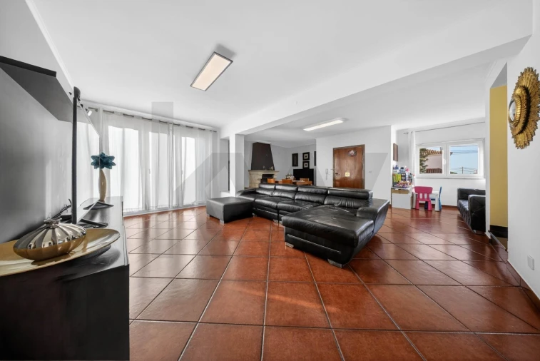 Moradia T4 para Venda em Sesimbra (Castelo) Foto 11