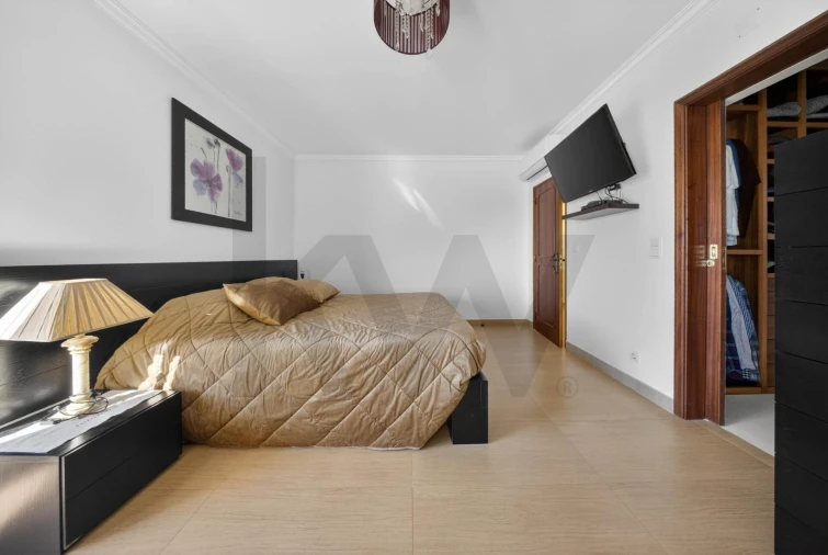 Moradia T4 para Venda em Sesimbra (Castelo) Foto 16