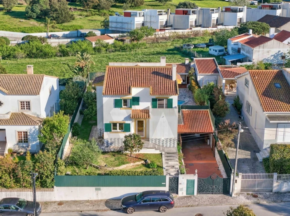 Moradia T4 para Venda em Sesimbra (Castelo) Foto 1