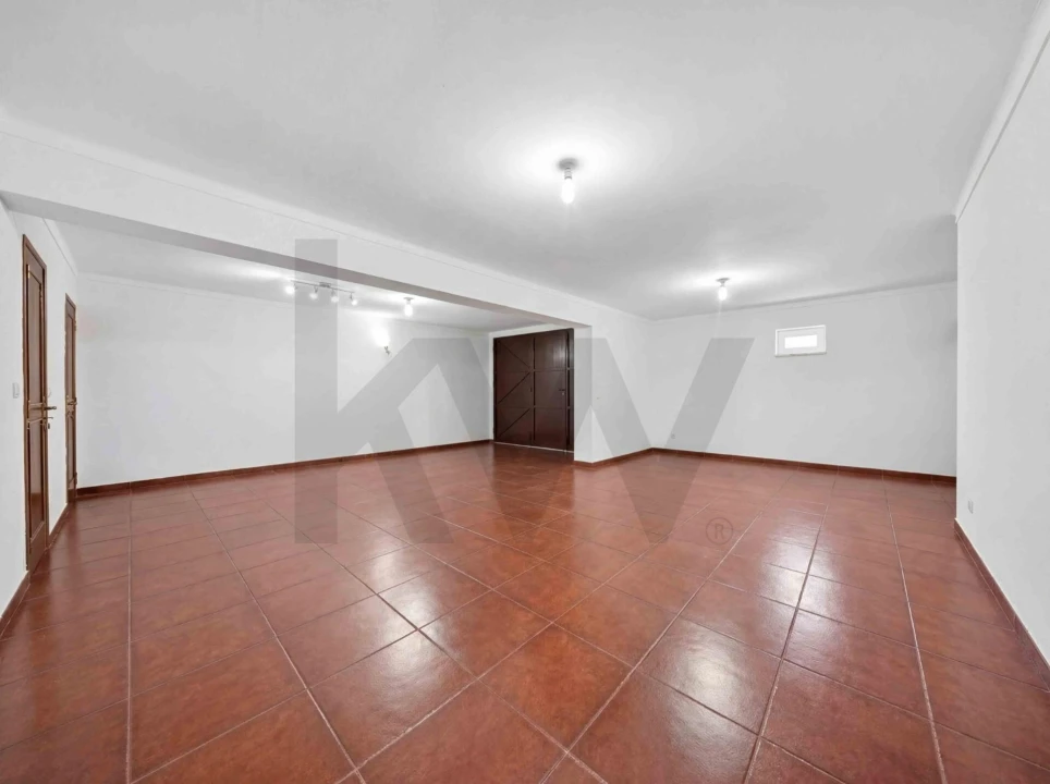 Moradia T4 para Venda em Sesimbra (Castelo) Foto 46