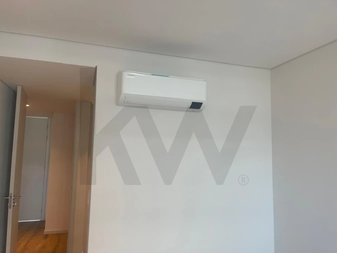 Apartamento T2 para Venda em Mafamude e Vilar do Paraíso Foto 20
