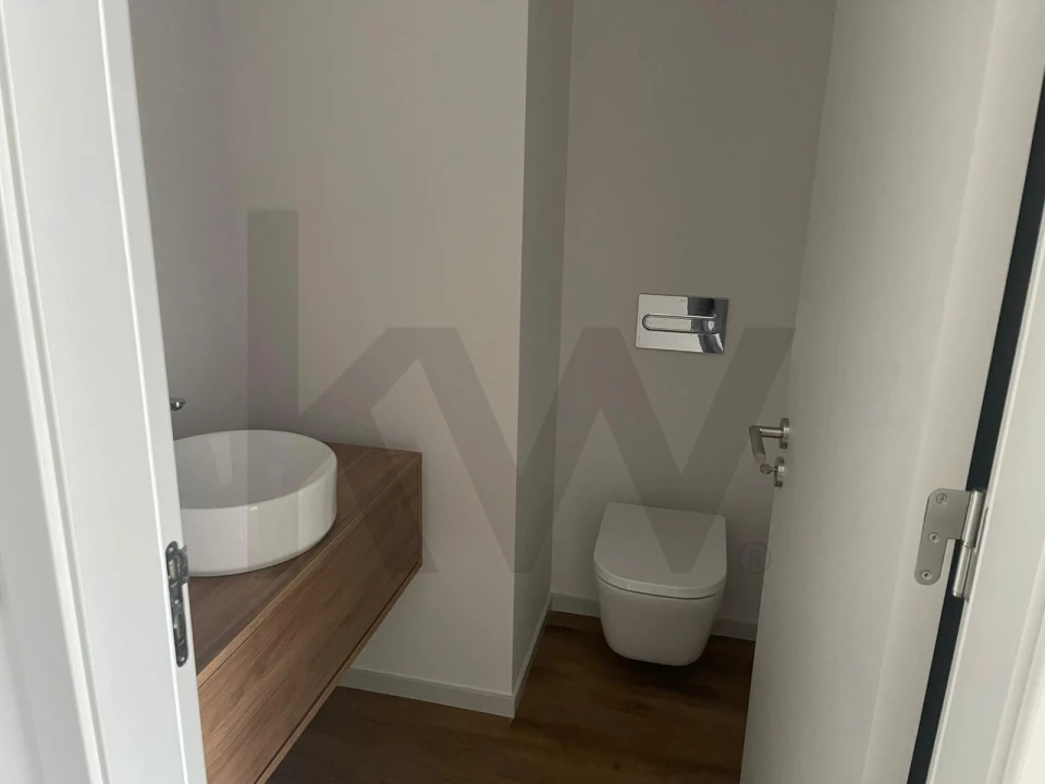 Apartamento T2 para Venda em Mafamude e Vilar do Paraíso Foto 4