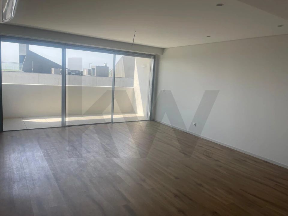 Apartamento T2 para Venda em Mafamude e Vilar do Paraíso Foto 7