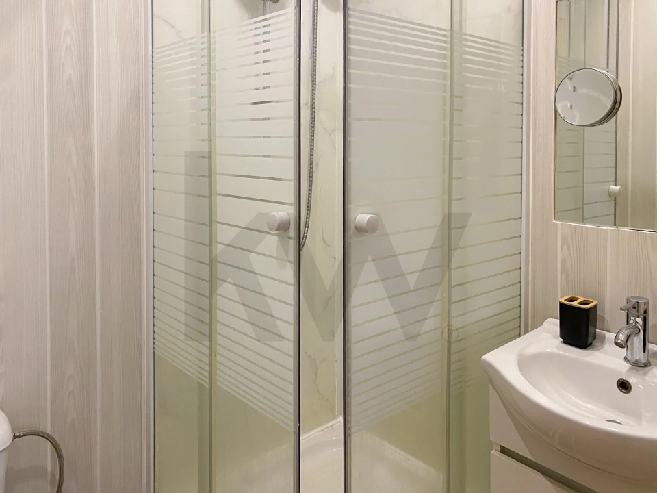 Apartamento T2 para Venda em Alvalade Foto 17