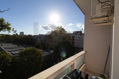 Apartamento T2 para Venda em Alvalade