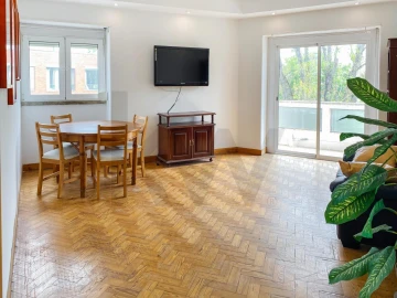 Apartamento T2 para Venda em Alvalade