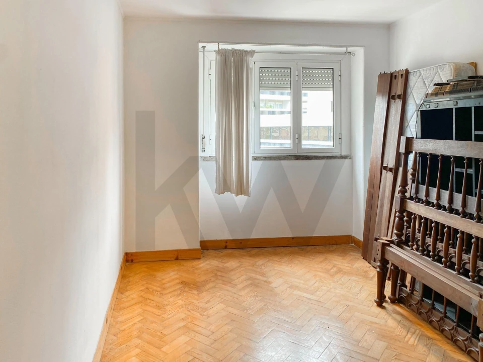 Apartamento T2 para Venda em Alvalade Foto 15