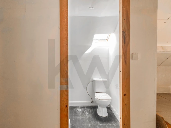 Apartamento T2 para Venda em Alvalade Foto 25