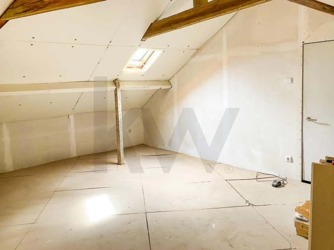 Apartamento T2 para Venda em Alvalade Foto 22