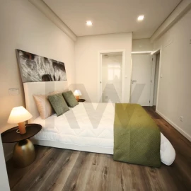 Apartamento T3 para Venda em Benfica