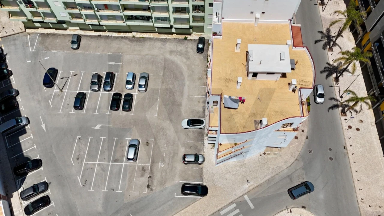 Apartamento T1 para Venda em Quarteira Foto 5