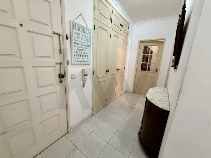Apartamento T1 para Venda em Quarteira Foto 23