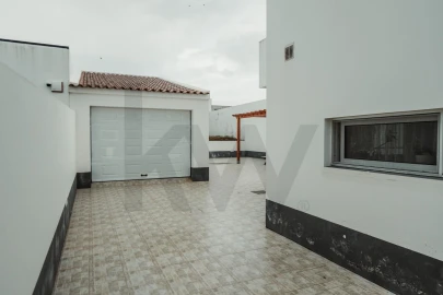 Moradia T3 para Venda em Relva