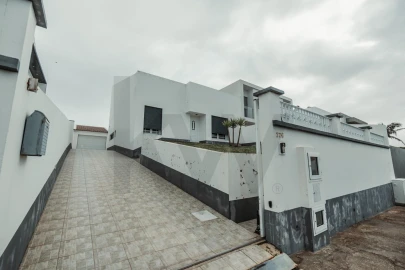 Moradia T3 para Venda em Relva