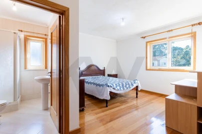 Moradia T4 para Venda em Macieira de Sarnes