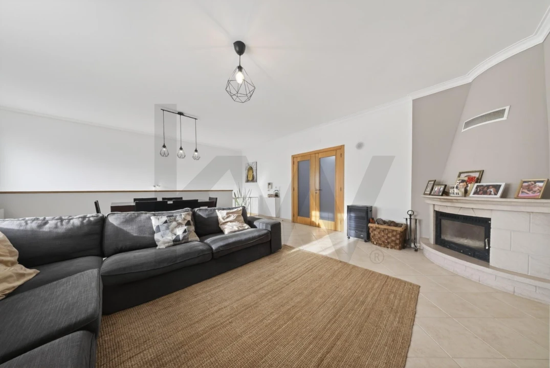 Moradia T3 para Venda em Quinta do Conde Foto 4