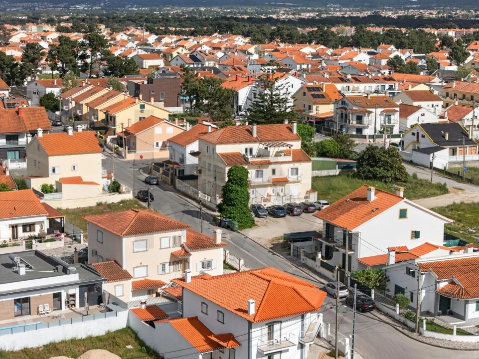 Moradia T3 para Venda em Quinta do Conde Foto 40