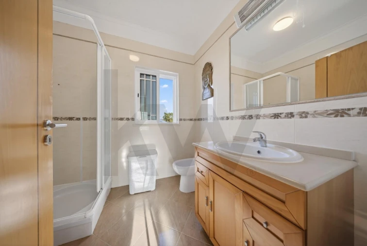 Moradia T3 para Venda em Quinta do Conde Foto 29