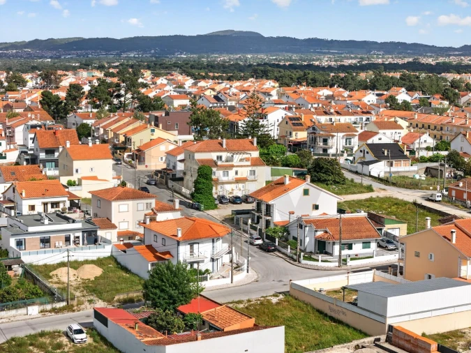 Moradia T3 para Venda em Quinta do Conde Foto 39