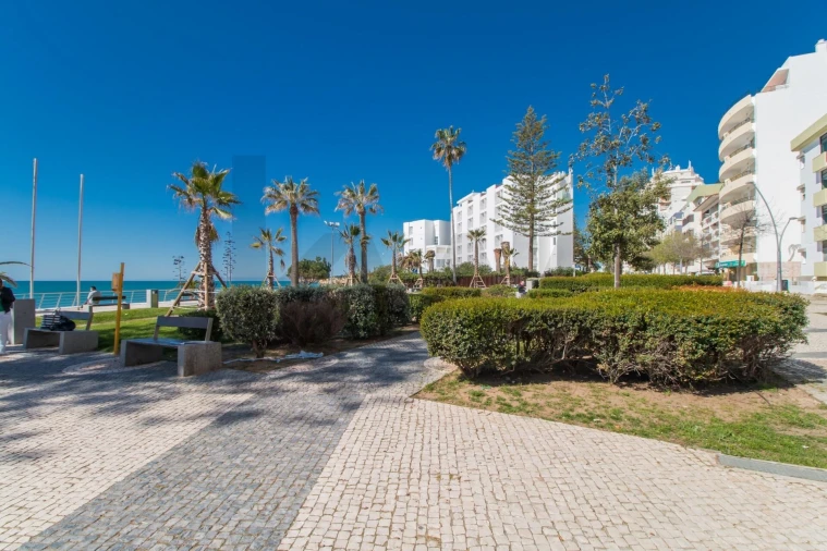 Apartamento T2 para Venda em Armação de Pera Foto 22