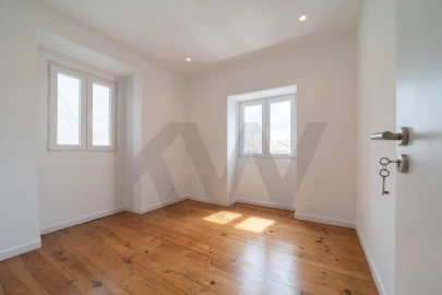 Apartamento T3 para Venda em Malveira e São Miguel de Alcainça