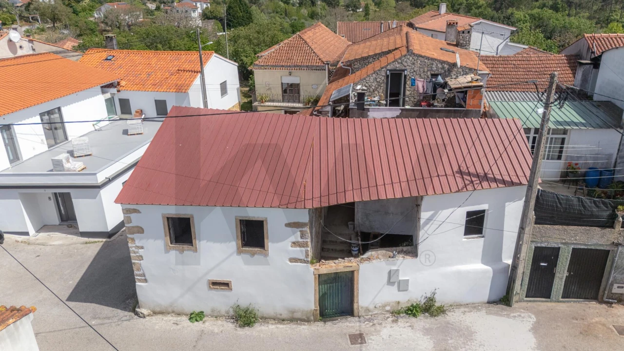 Moradia T2 para Venda em Cernache Foto 17