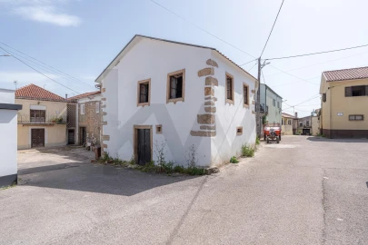 Moradia T2 para Venda em Cernache
