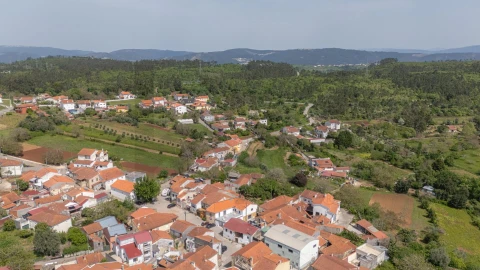 Moradia T2 para Venda em Cernache