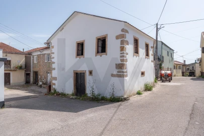 Moradia T2 para Venda em Cernache
