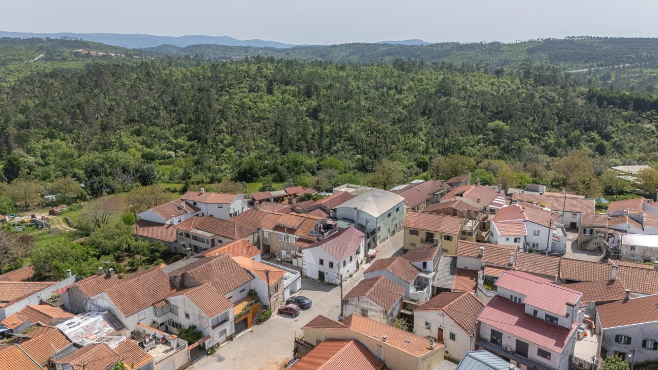 Moradia T2 para Venda em Cernache Foto 19