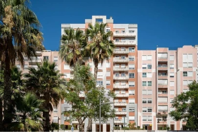 Apartamento T4 para Arrendamento em Lumiar