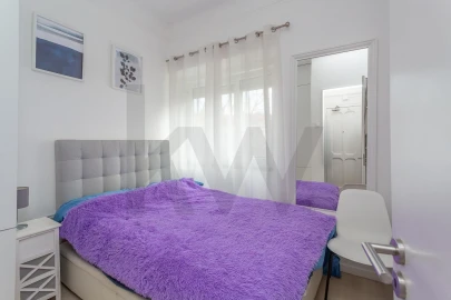 Apartamento T1 para Venda em Beato