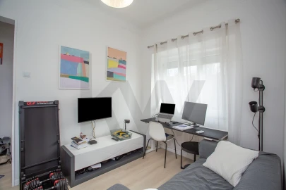 Apartamento T1 para Venda em Beato