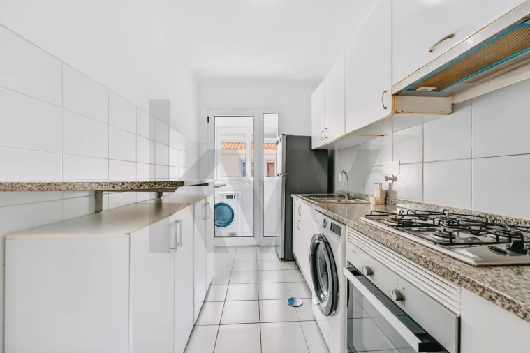 Apartamento T2 para Venda em Campanario Foto 9