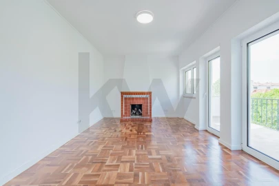 Apartamento T2 para Arrendamento em Cascais e Estoril