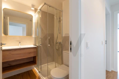 Apartamento T4 para Venda em Santo António dos Cavaleiros e Frielas