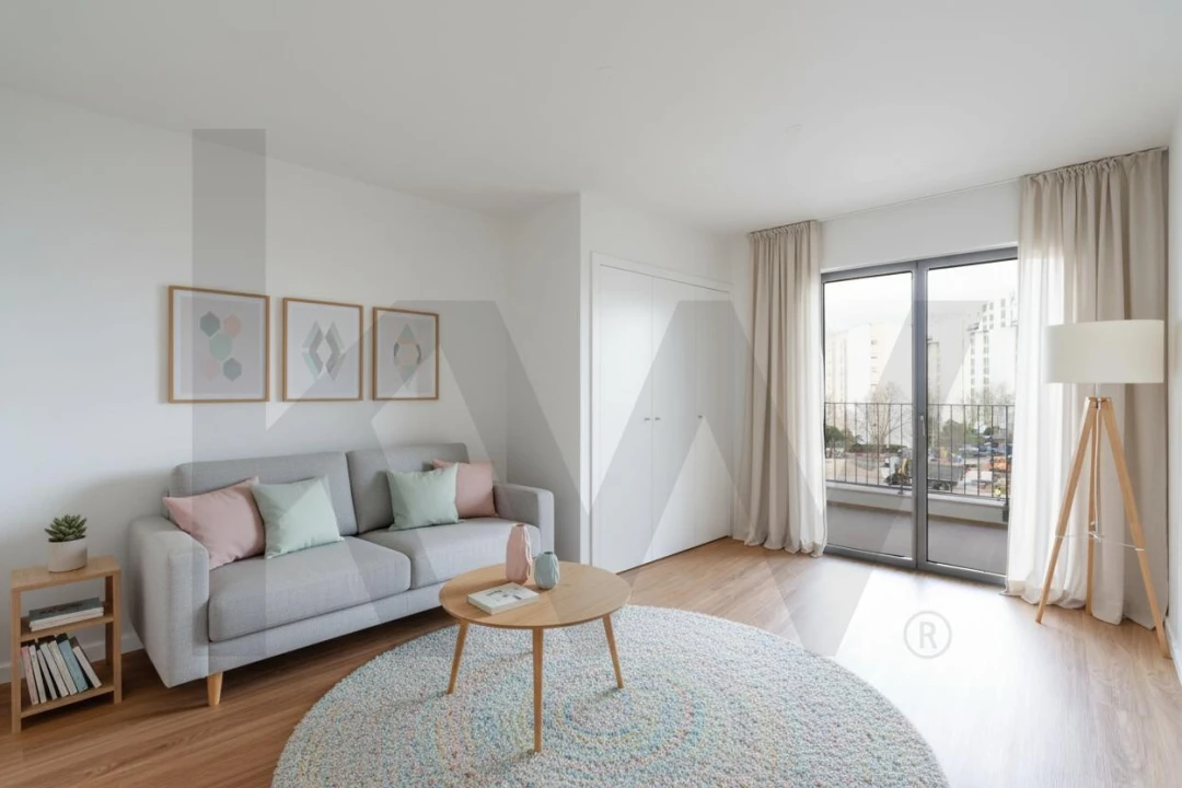 Apartamento T4 para Venda em Santo António dos Cavaleiros e Frielas Foto 41