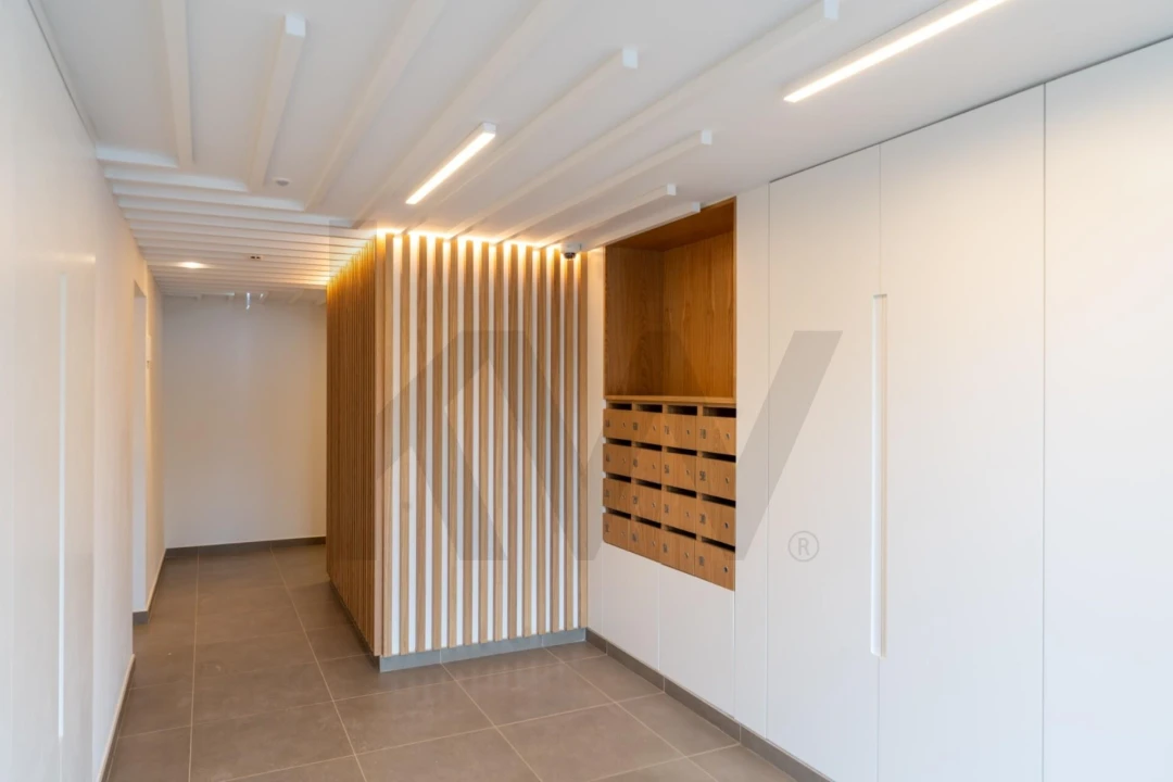 Apartamento T4 para Venda em Santo António dos Cavaleiros e Frielas Foto 32