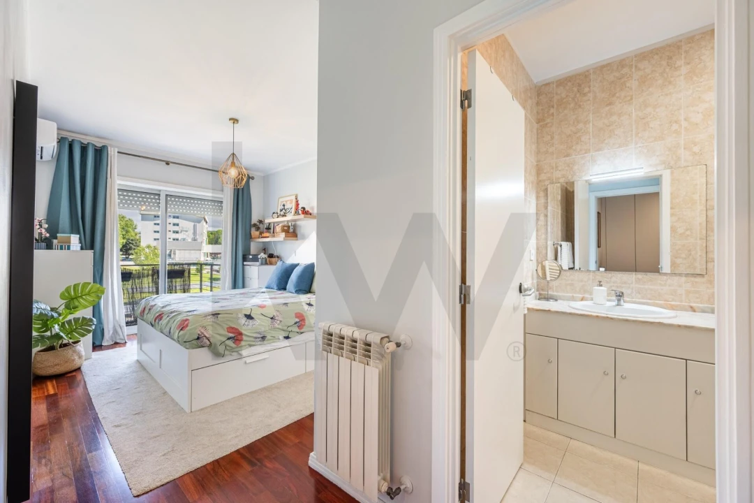 Apartamento T2 para Venda em Paranhos Foto 9