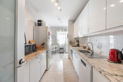 Apartamento T2 para Venda em Paranhos