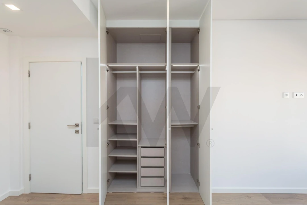 Moradia T4 para Venda em Loures Foto 56