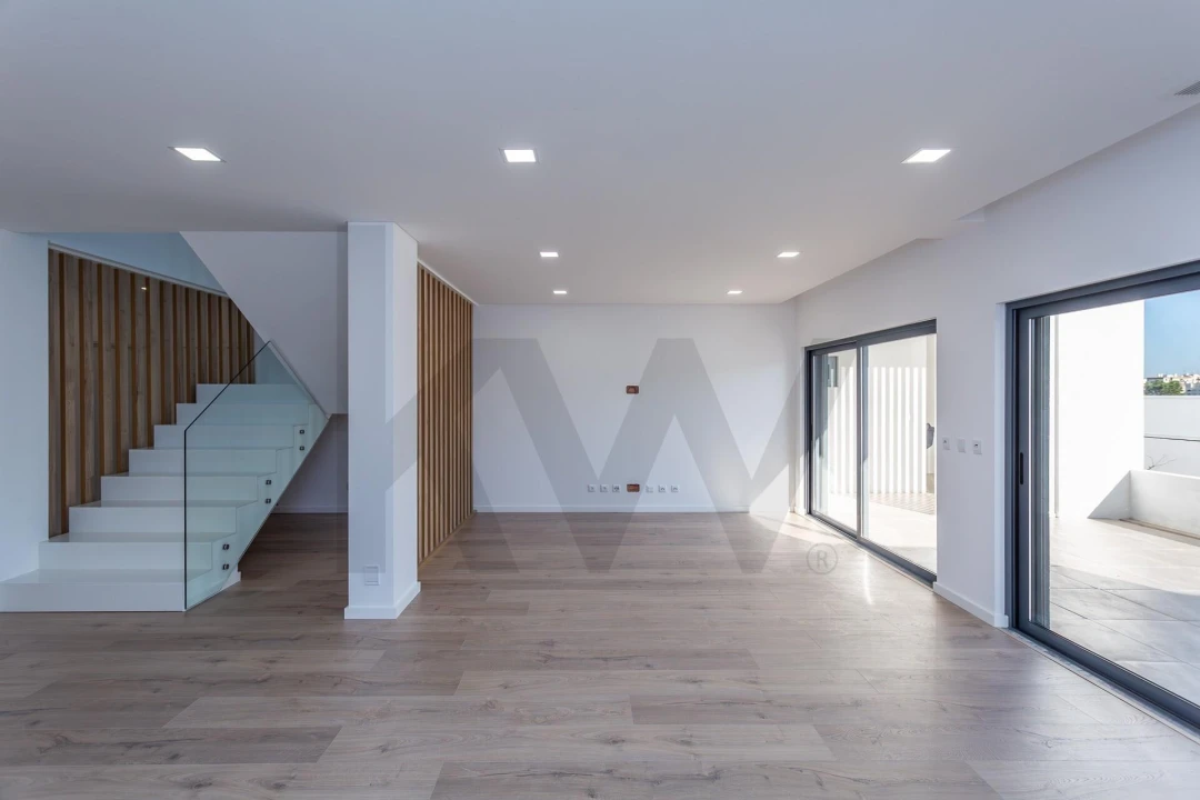 Moradia T4 para Venda em Loures Foto 17