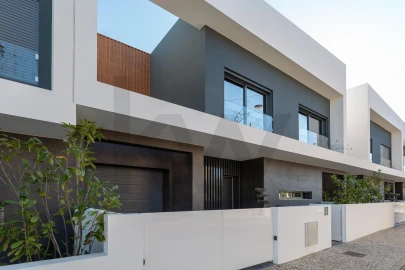 Moradia T4 para Venda em Loures