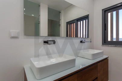 Moradia T4 para Venda em Loures