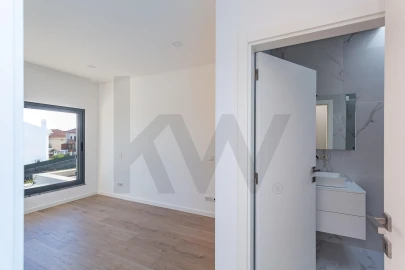 Moradia T4 para Venda em Loures